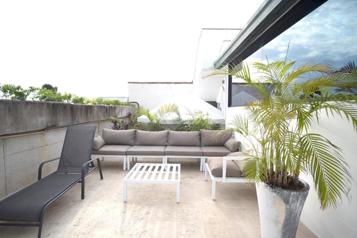 Apartment Amazinn Places Rooftop And Jacuzzi Iii